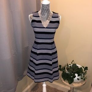 Madewell Navy & White Dress with Pockets!